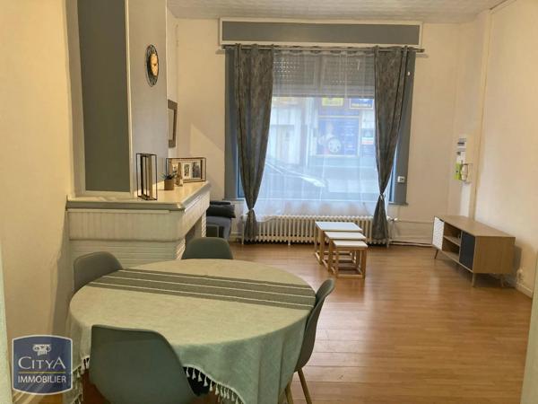 Appartement à louer 1 pièce 37m² Béthune (62400)