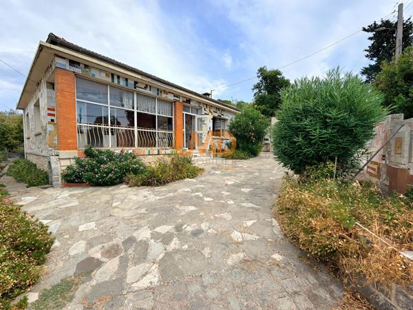 Maison à réinventer – 3 chambres, garage et terrain 420 m²
