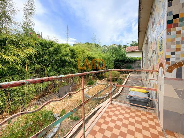 Maison à réinventer – 3 chambres, garage et terrain 420 m²