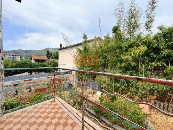 Maison à réinventer – 3 chambres, garage et terrain 420 m²