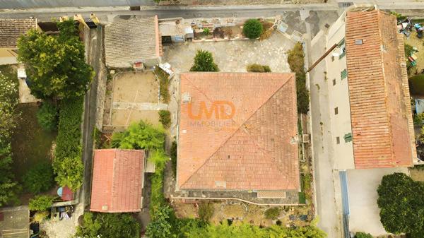 Maison à réinventer – 3 chambres, garage et terrain 420 m²