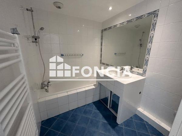 Location Appartement 2 pièces 43.6 m² - RUE DU 15 AOUT 1944 Cavalaire Sur Mer 83240