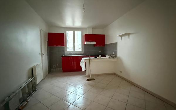 Appartement à louer    2 pièces • 33 m2 Saint-Maur-des-Fossés