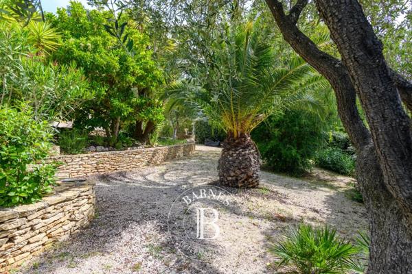 Sanary-sur-Mer, Maison 5 Chambres -  174 m² à vendre