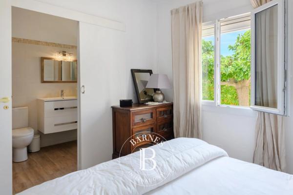 Sanary-sur-Mer, Maison 5 Chambres -  174 m² à vendre