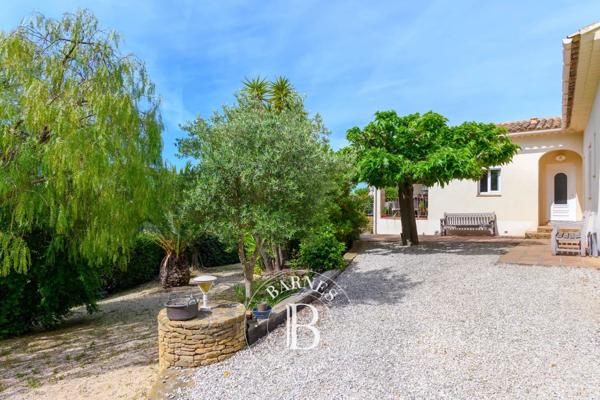 Sanary-sur-Mer, Maison 5 Chambres -  174 m² à vendre