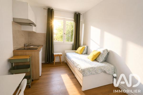 Location studio 11,38 m² Antony