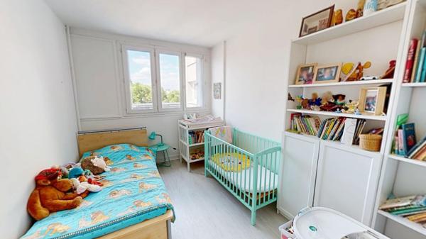 Appartement Montreuil 5 pièce(s) 91.73 m2