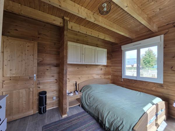 A VENDRE MAISON EN BOIS 3 CHAMBRES ROHAN (56)