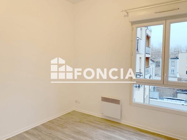 Location Appartement 3 pièces 55.68 m² - 35/37 RUE FONTENELLE, 25 JULES Le Havre 76600