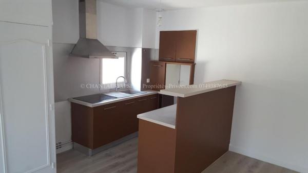 Bel Appartement  74m² T3 s/s travaux sur Maison de ville