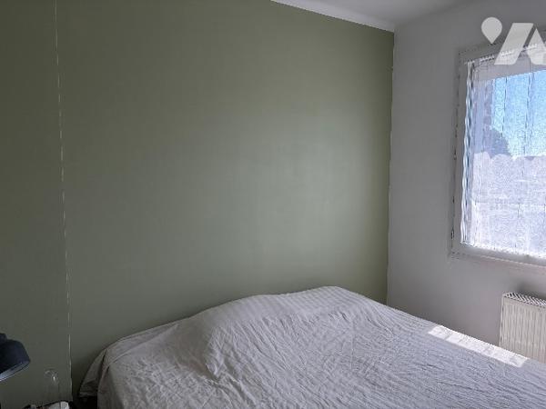 Maison de ville proche centre ville et gare sur une parcelle de 437 m²
NOUVEAUTÉ EN EXCLUSIVITÉ !!