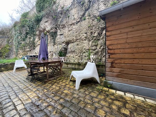 POITIERS MAISON T8 -10mns A PIEDS DU CENTRE VILLE! , Poitiers