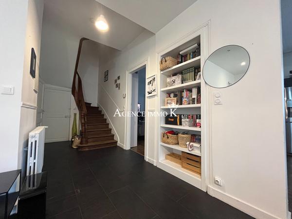 POITIERS MAISON T8 -10mns A PIEDS DU CENTRE VILLE! , Poitiers