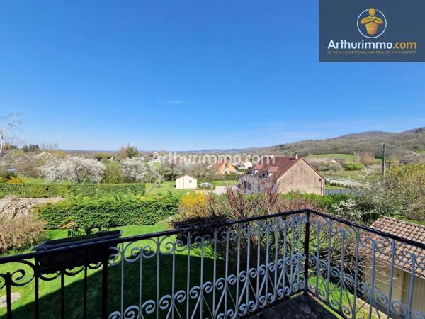 Vente Maison de village 294 m2 à Lons-le-Saunier