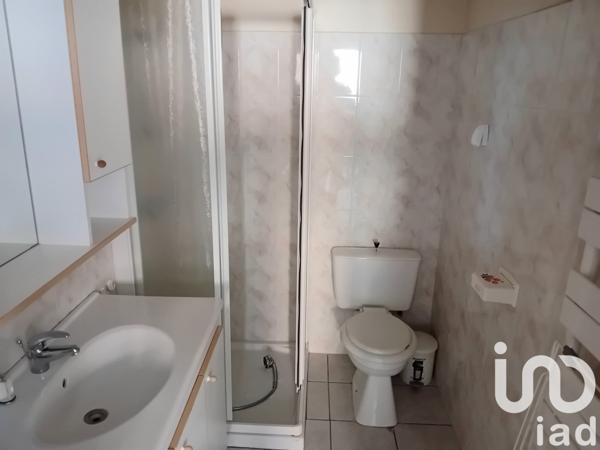 Maison 5 pièces de 155 m² à Montsalvy (15120)