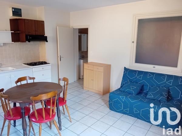 Maison 5 pièces de 155 m² à Montsalvy (15120)