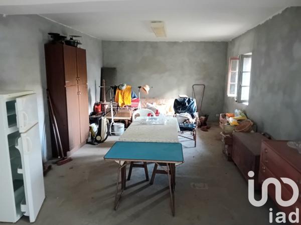 Maison 5 pièces de 155 m² à Montsalvy (15120)