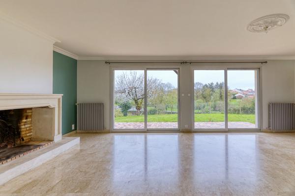 Gesté, maison 232 m2 avec géothermie, grand confort.