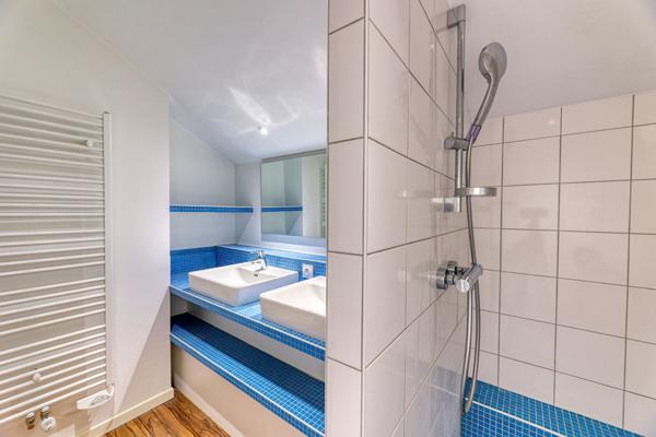 Gesté, maison 232 m2 avec géothermie, grand confort.