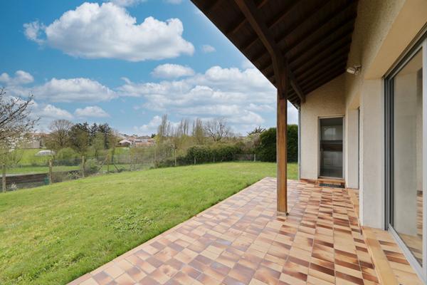 Gesté, maison 232 m2 avec géothermie, grand confort.