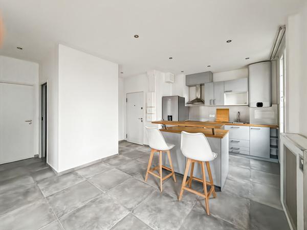 Bail meublé : Appartement Saint Ouen L Aumone 2 pièce(s) 46.90 m²