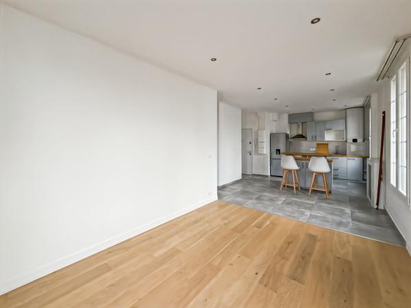 Bail meublé : Appartement Saint Ouen L Aumone 2 pièce(s) 46.90 m²