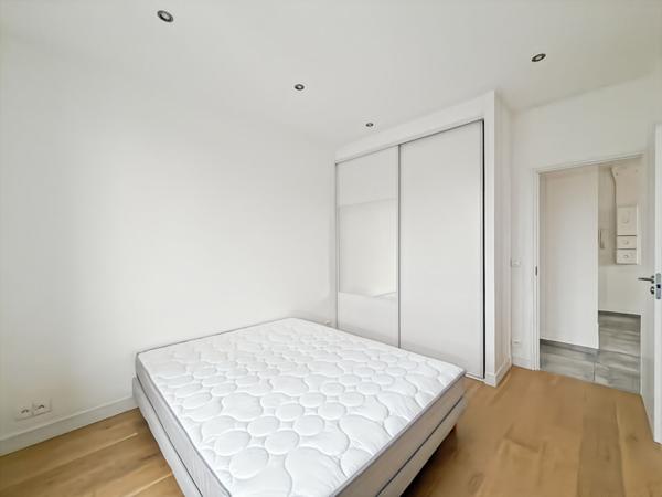 Bail meublé : Appartement Saint Ouen L Aumone 2 pièce(s) 46.90 m²