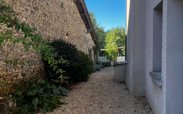 Maison à vendre    4 pièces • 150 m2 Videix