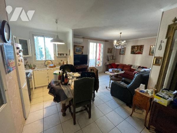 T3 MARSEILLE 13006 VAUBAN REZ-DE-CHAUSSEE  62M²