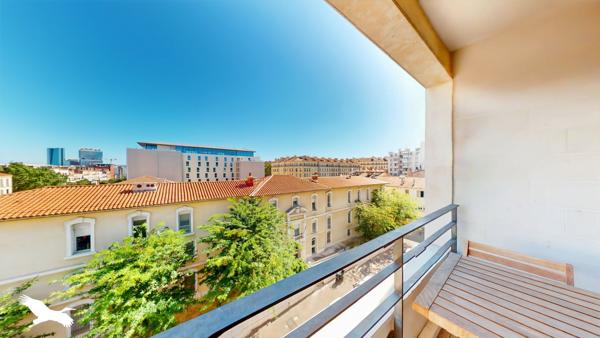 Appartement à vendre 239 000 € Marseille 02 2 p 54,1 m² DPE B