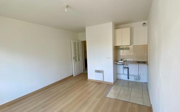 Appartement à louer    1 pièce •  Meaux