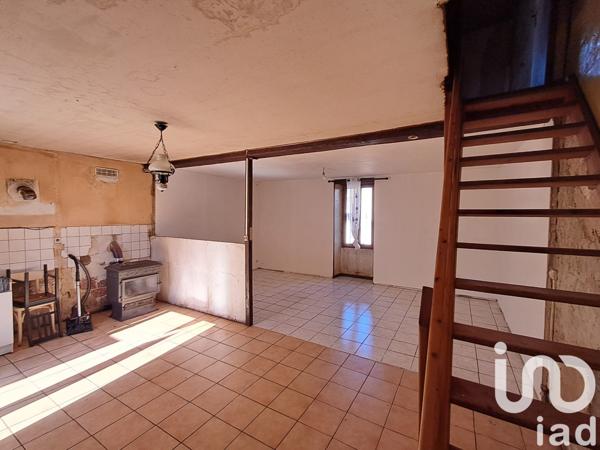 Maison à vendre 4 pièces 70 m² Saint-Jean-d'Angély