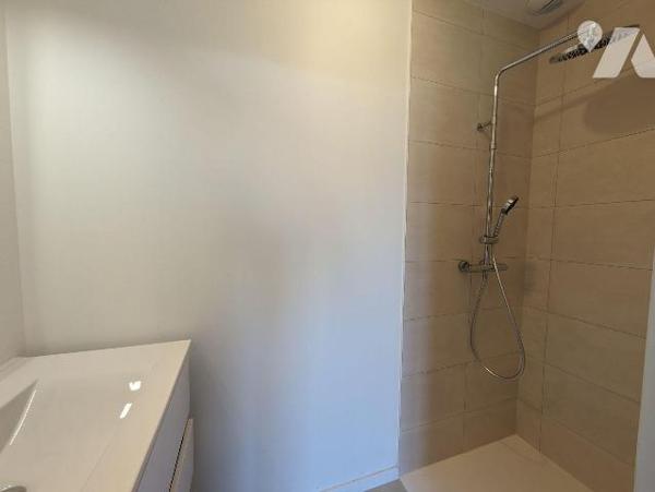 EXCLUSIVITÉ - LES HERBIERS - Découvrez ce plain-pied refait à neuf en 2025 à proximité immédiat...