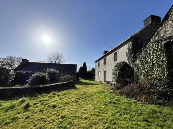 Maison à vendre |  Brasparts |  10 pièces | 200 m²