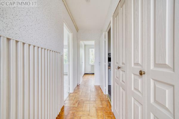Maison de 83 m² en vente à SECTEUR SURGERES