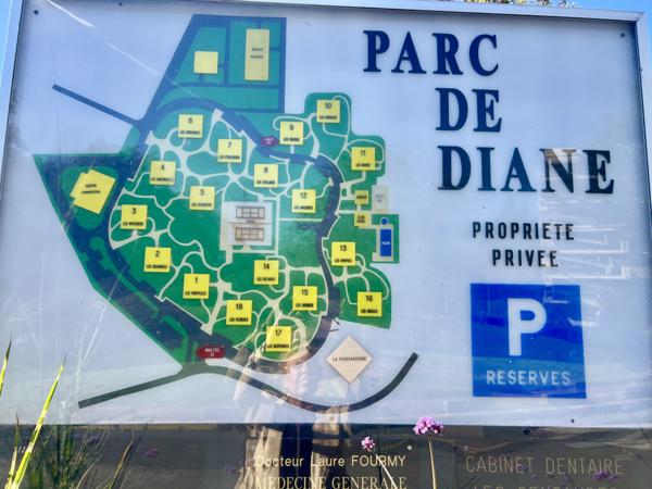 Jouy-en-Josas (78350) Appartement de 108 m2 -Balcon, vue dégagée, Parking inclus