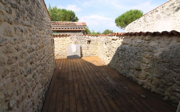 Maison à louer    3 pièces •  Saujon