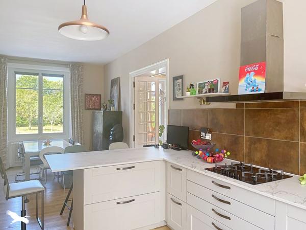 Maison à vendre 379 080 € Piégut-Pluviers 6 p 172 m² DPE C