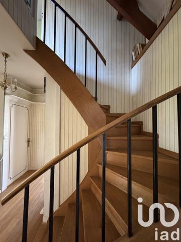 House for sale 7 rooms 195 m² La Celle-Saint-Cloud