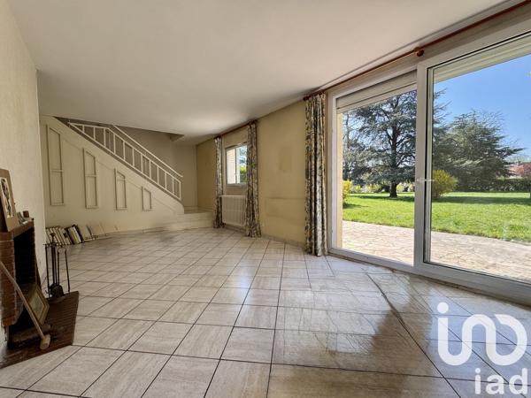 House for sale 7 rooms 195 m² La Celle-Saint-Cloud