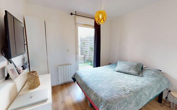 Appartement à vendre    4 pièces • 74,48 m2 Vaulx-en-Velin