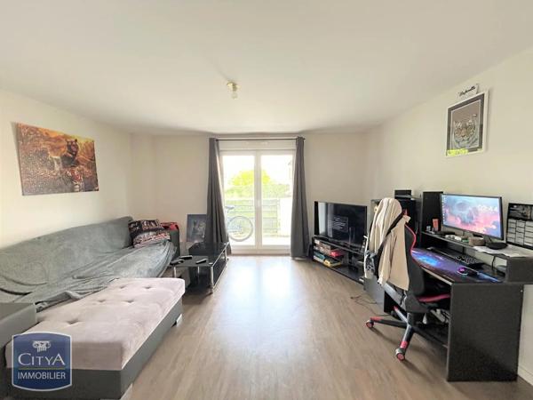Appartement à louer 2 pièces 47.65m² Panazol (87350)