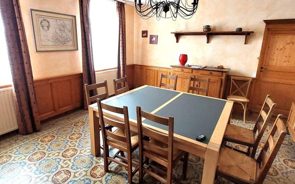 Maison à vendre    8 pièces •  Saint-Sauflieu