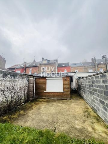 MAISON AVEC JARDIN D'ENVIRON 115M²