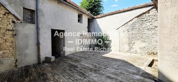 A VENDRE EN EXCLUSIVITÉ AGENCE IDIMMO : Maison spacieuse avec patio - Beaumont-du-Gâtinais (77890) Beaumont-du-Gâtinais (77890)
