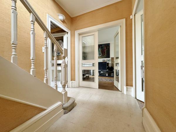 Maison  8 pièce(s)  5 chambre(s)  171.05 m²