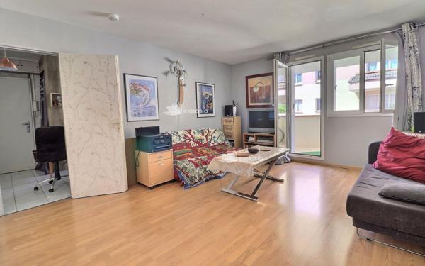 Appartement à vendre    2 pièces • 57 m2 Le Mée-sur-Seine