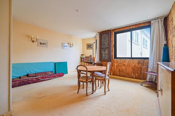 Appartement à vendre  4 pièces - 100,36 m2 PARIS - 75007