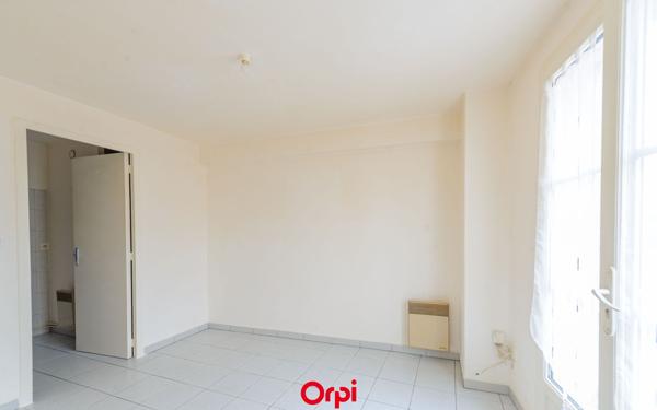 Maison à vendre    5 pièces •  Surgères